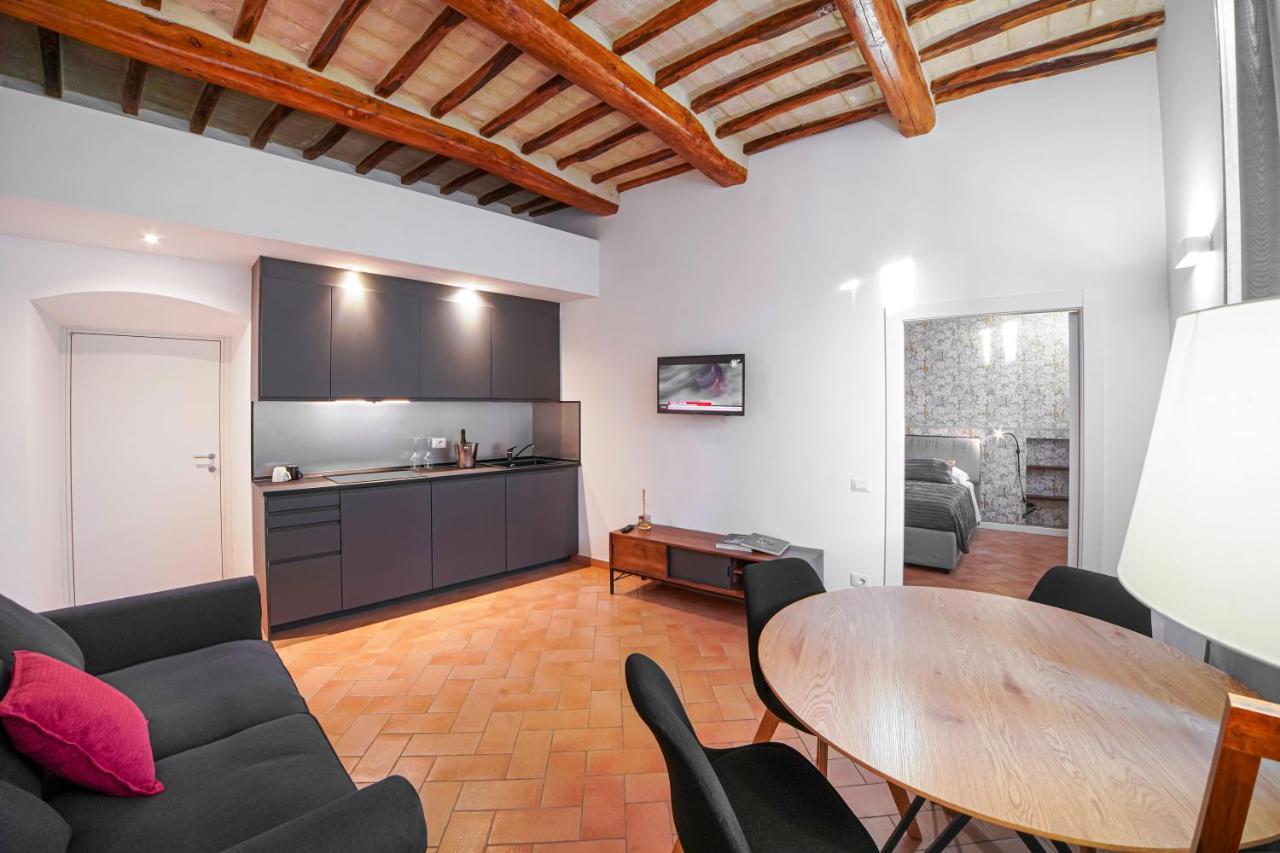 Palazzo Bozzoni Boutique *
